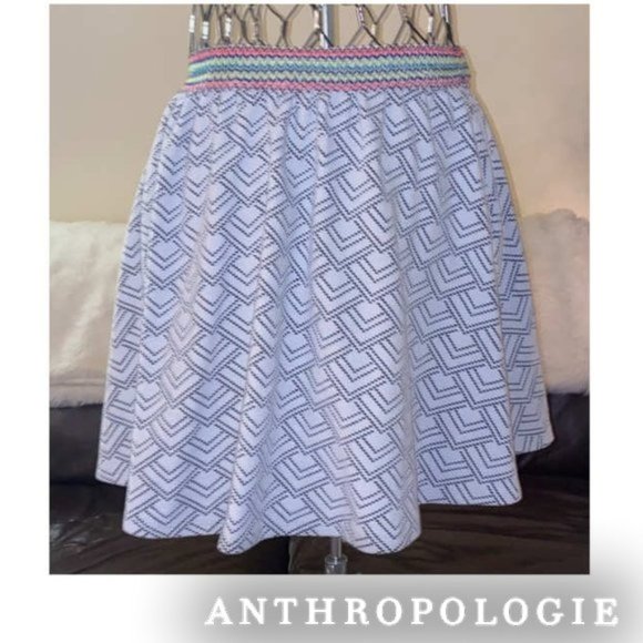 Anthropologie Dresses & Skirts - Anthropologie Potters Pot Abstract Mini Skirt Size XL Black & White